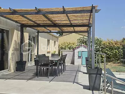 Maison, 114 m²