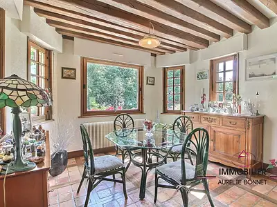 Maison, 268 m²