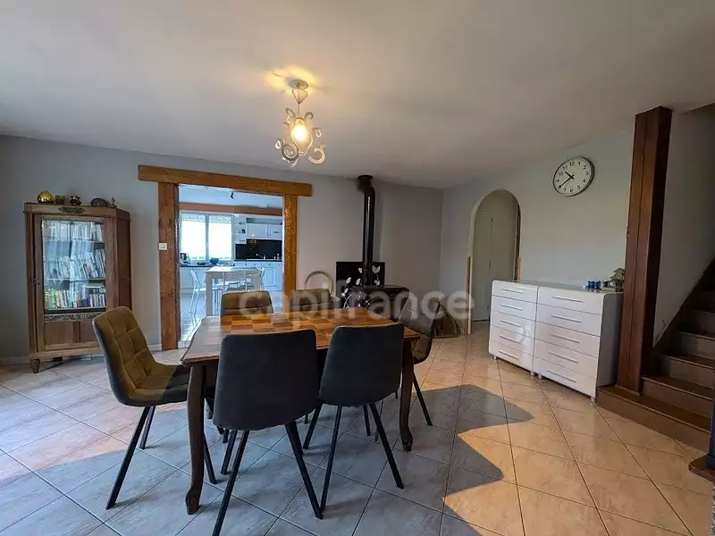 Maison, 180 m²