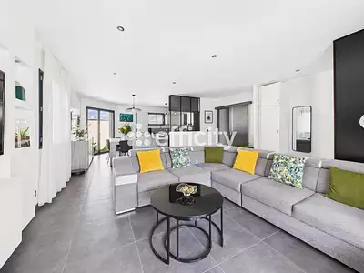 Maison, 94 m²