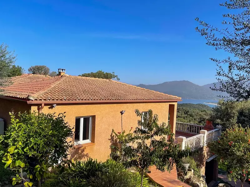 Maison, 142 m²