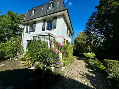 Maison, 227 m²