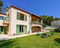 Maison, 236 m²