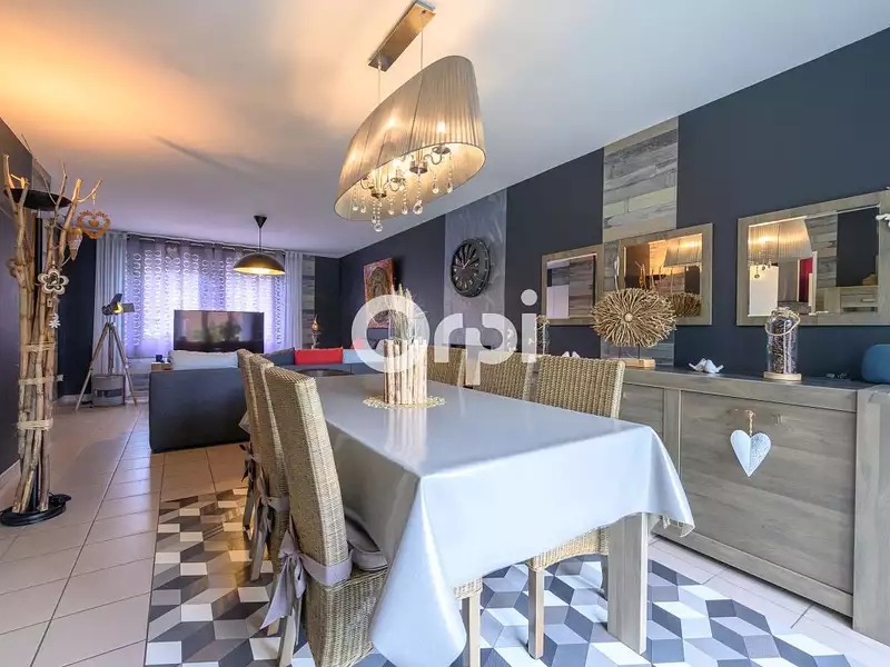 Maison, 98 m²