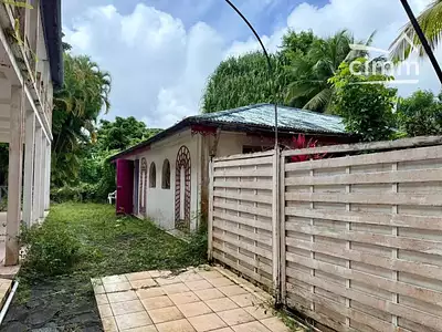 Maison, 304,26 m²