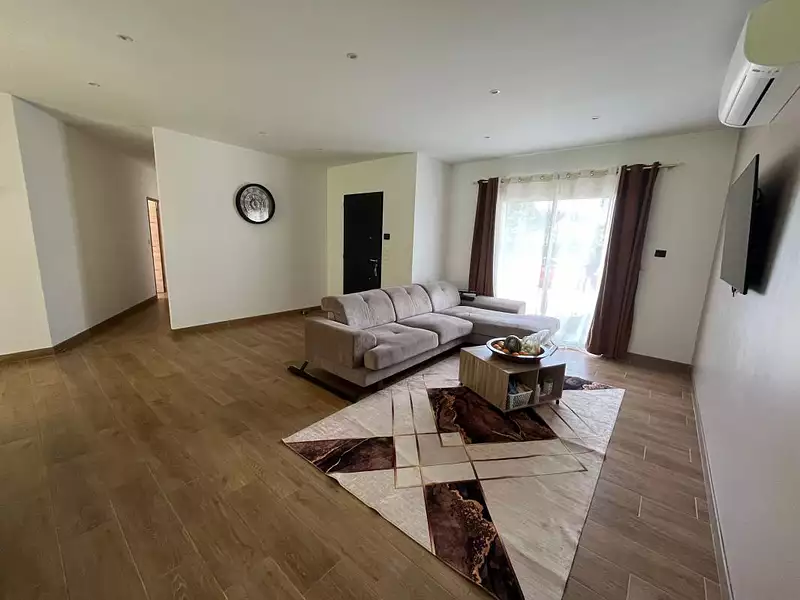Maison, 115 m²