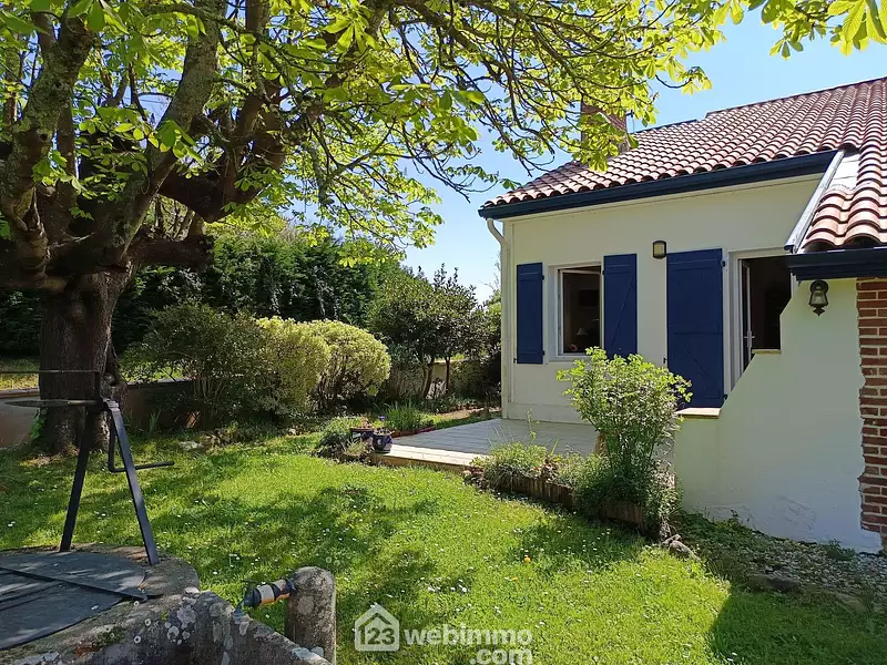 Maison, 200 m²