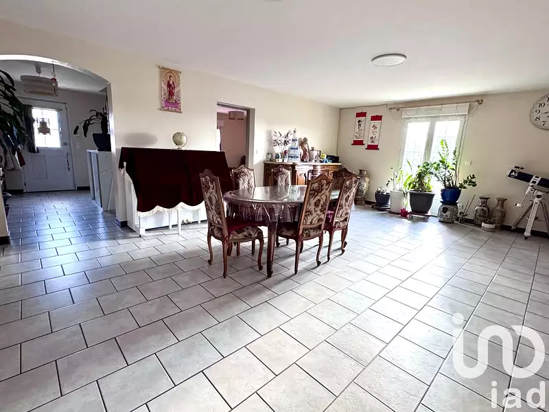 Maison, 200 m²