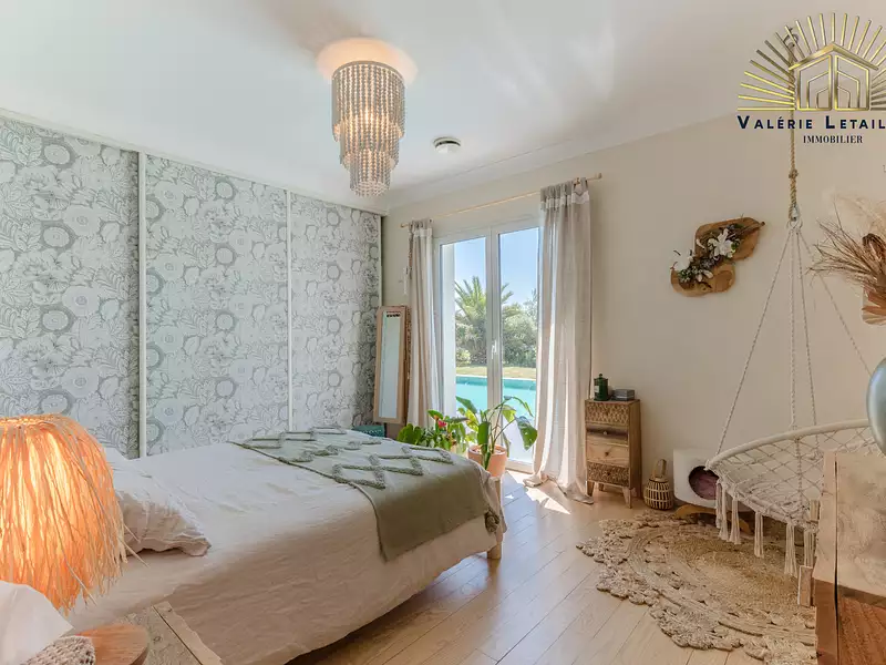 Maison, 249 m²
