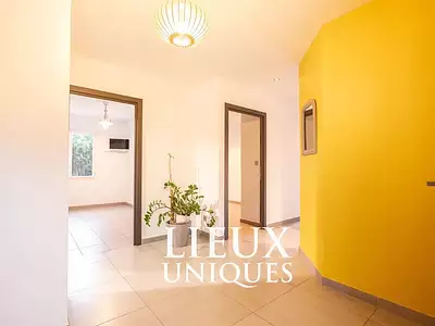 Maison, 218 m²