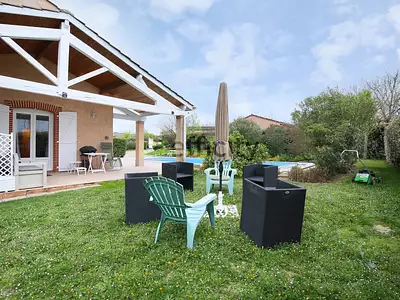 Maison, 196 m²