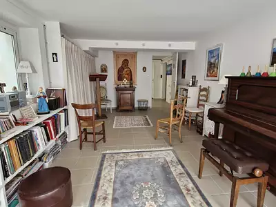 Maison, 285 m²
