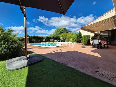 Maison, 150 m²