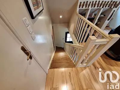 Maison, 196 m²