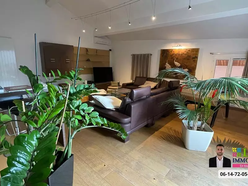 Appartement, 211 m²