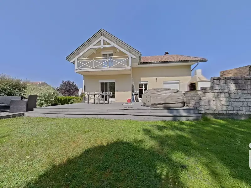Maison, 160 m²