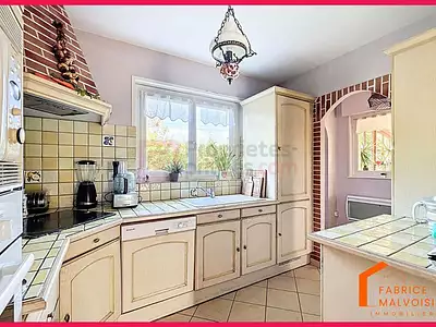 Maison, 99 m²