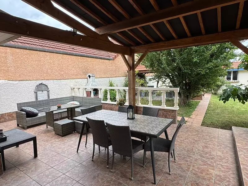 Maison, 160 m²