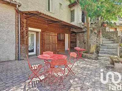 Maison, 157 m²