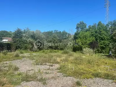 Terrain, 570 m²