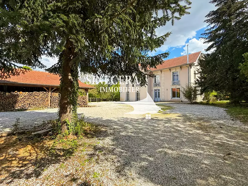 Divers, 360 m²