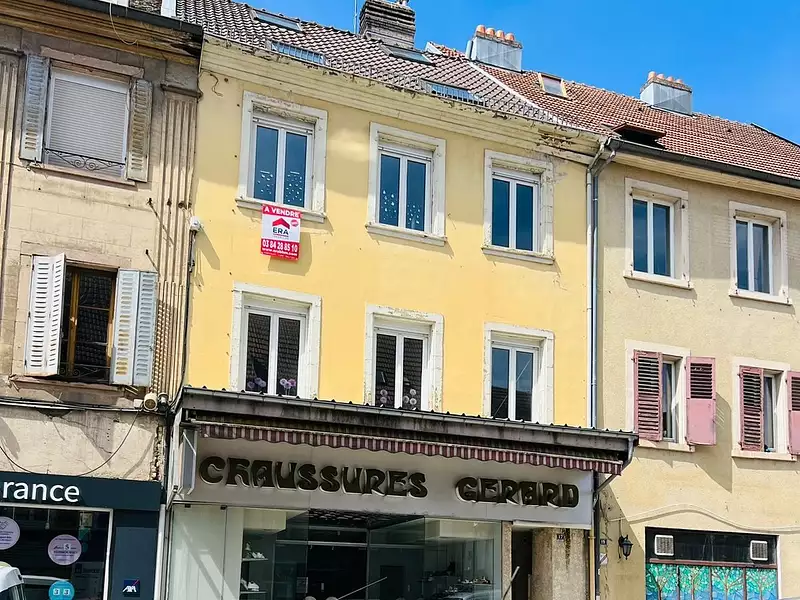 Immeuble, 256 m²
