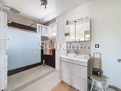 Maison, 99 m²