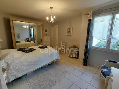 Maison, 295 m²