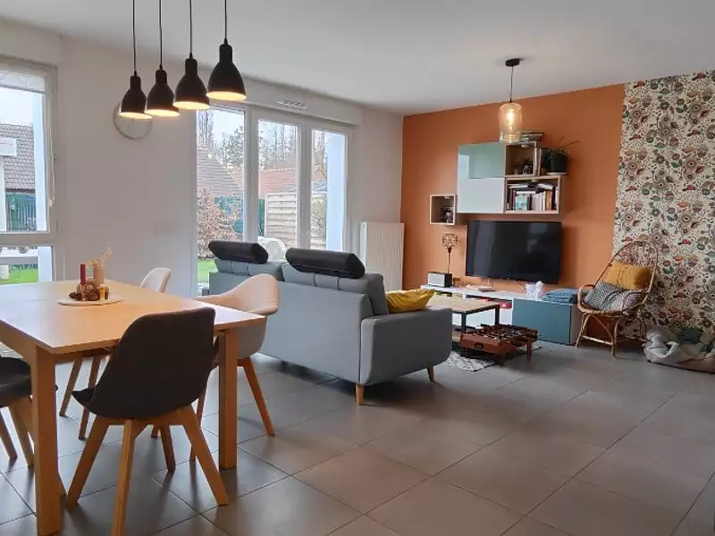 Maison, 89 m²