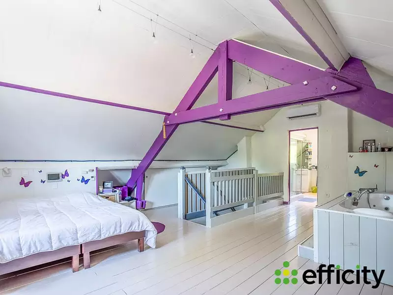 Maison, 246 m²