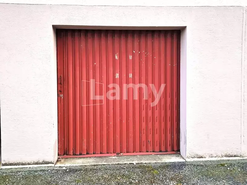 Parking, 12 m²
