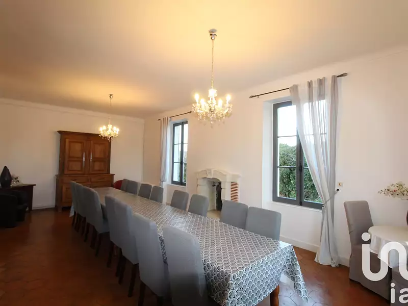 Maison, 292 m²