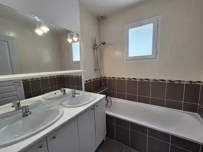 Maison, 75 m²