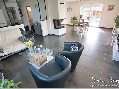 Maison, 153 m²