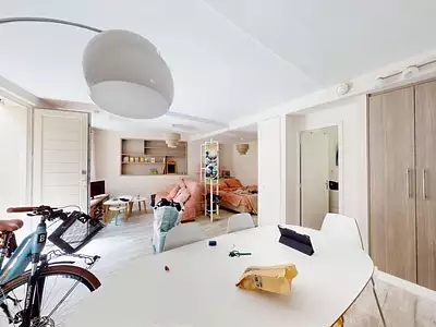 Immeuble, 120 m²