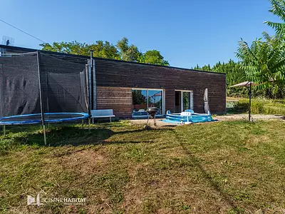 Maison, 169 m²