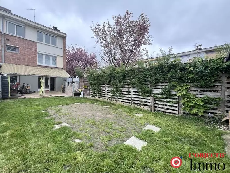 Maison, 105 m²