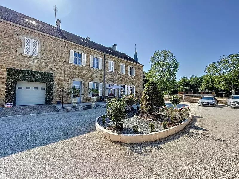 Maison, 350 m²