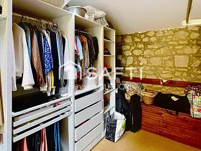 Maison, 198 m²