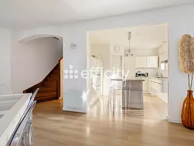 Maison, 160 m²