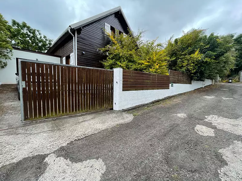 Maison, 93 m²