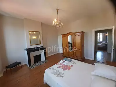 Maison, 198 m²