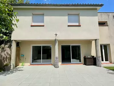 Maison, 122 m²