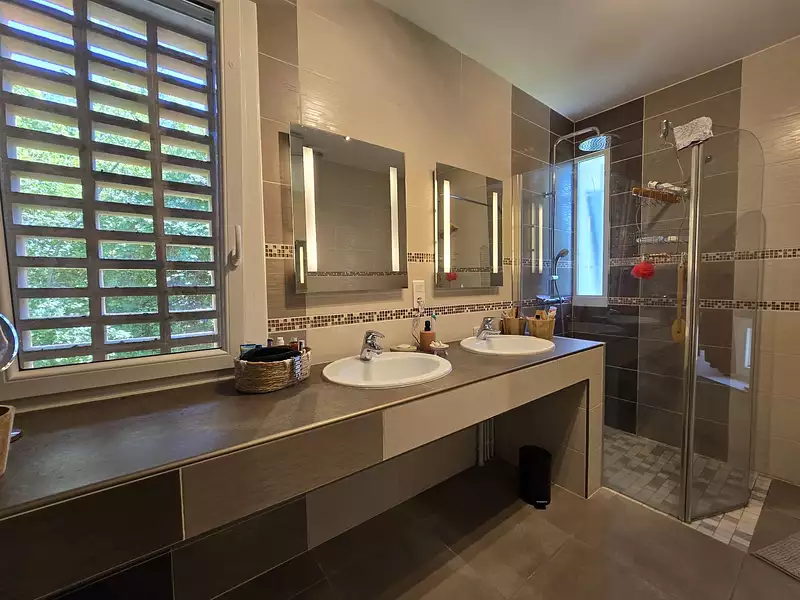 Maison, 174 m²