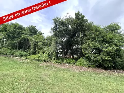 Terrain, 2 000 m²