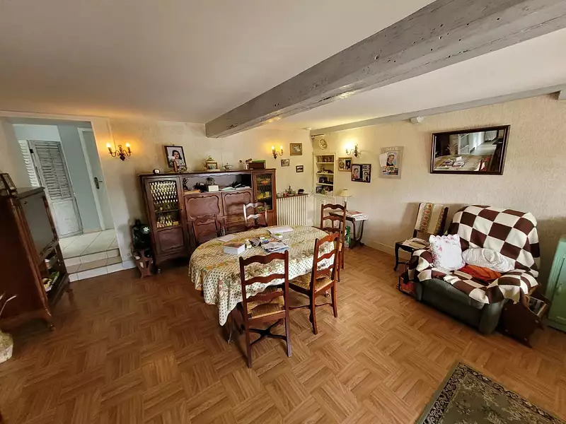 Maison, 99 m²