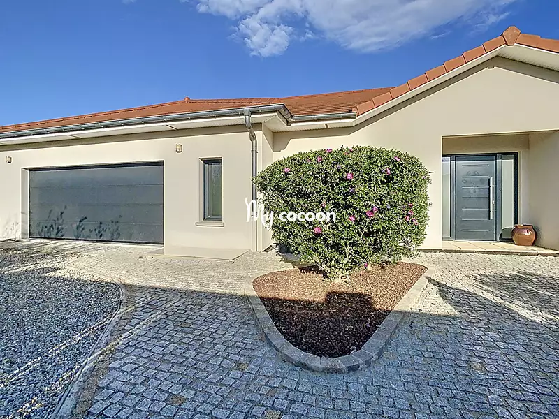 Maison, 180 m²