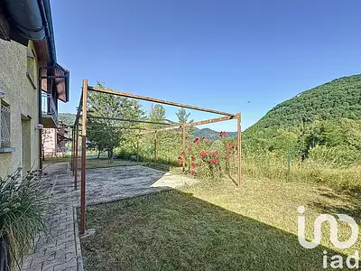 Maison, 246 m²
