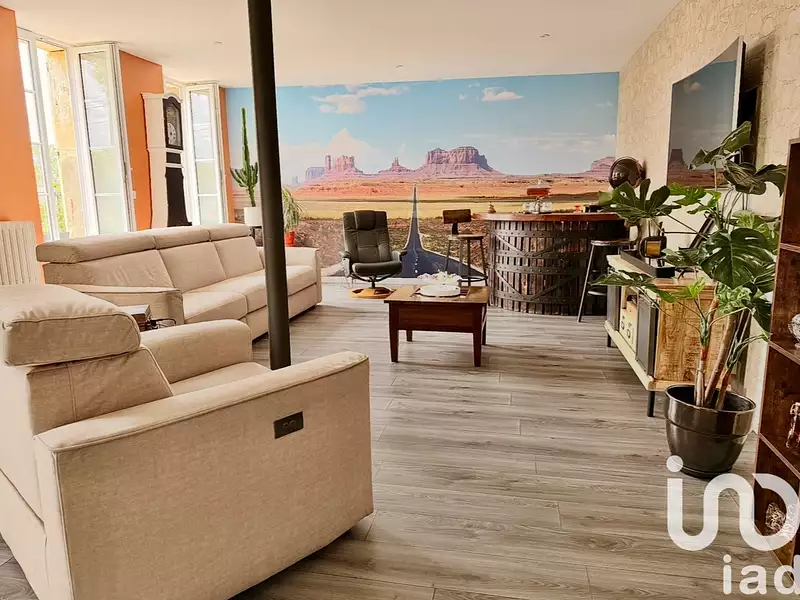 Maison, 303 m²