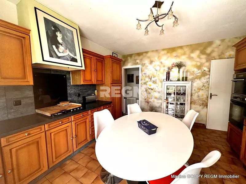 Maison, 122,7 m²